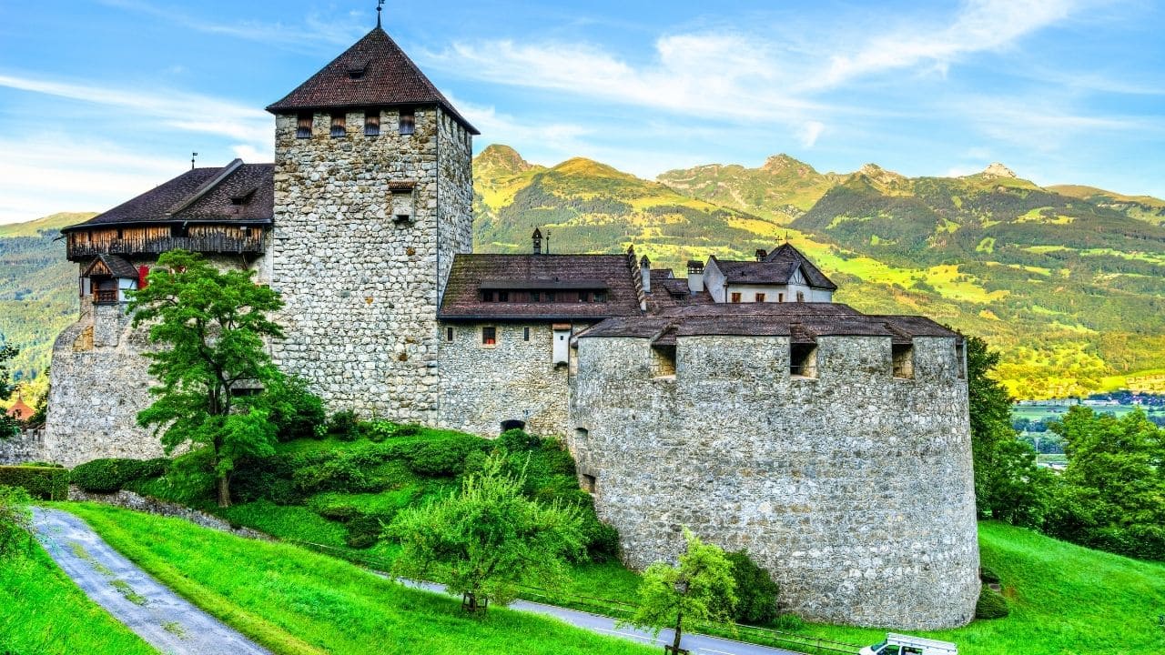 Liechtenstein (5)